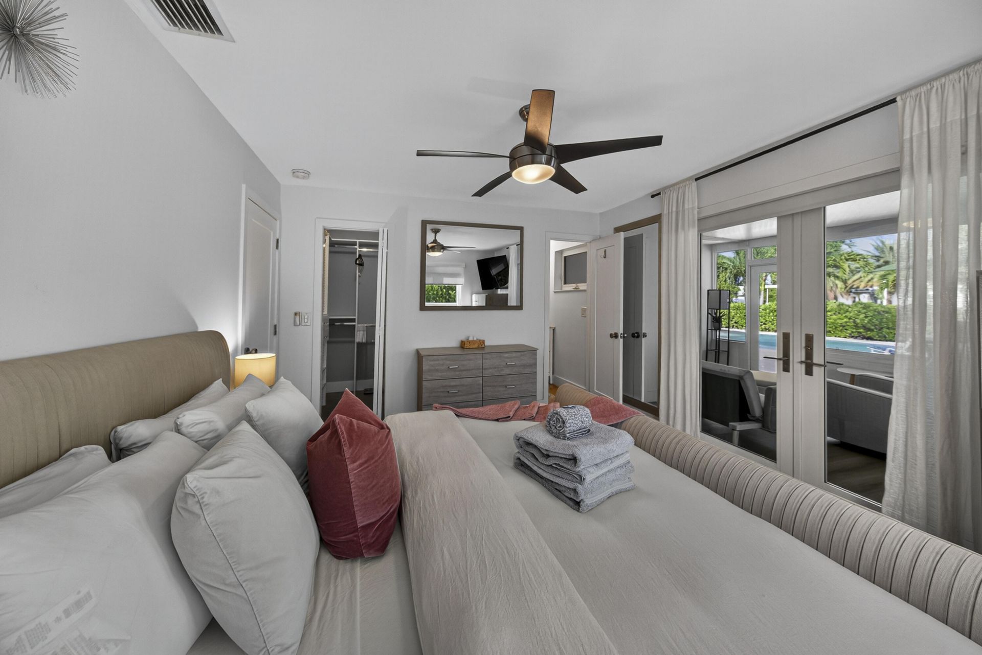 1730 NE 22nd Terrace, Fort Lauderdale, FL 33305 Photo