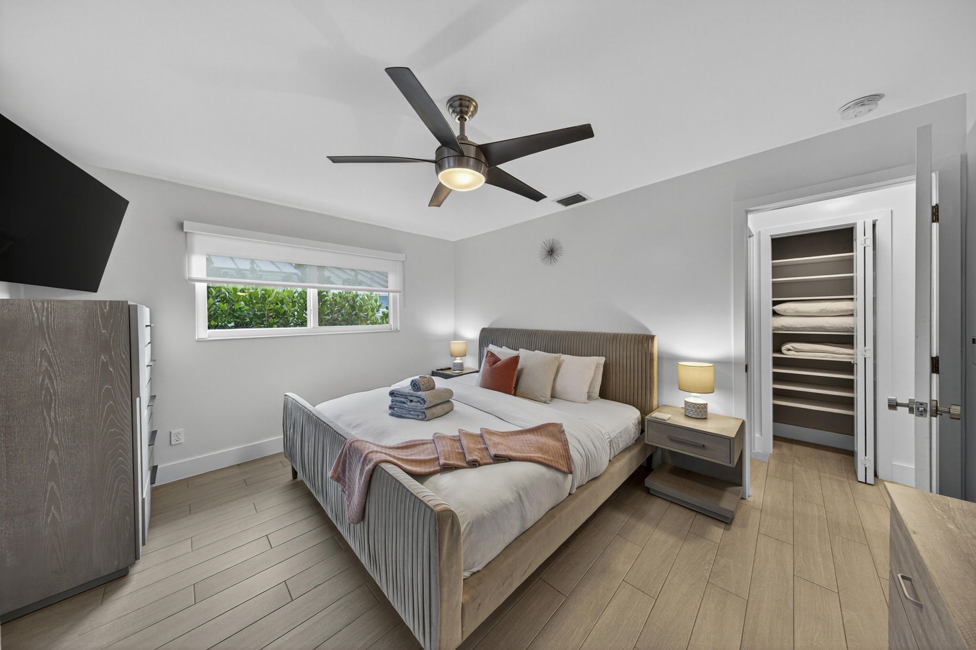 1730 NE 22nd Terrace, Fort Lauderdale, FL 33305 Photo