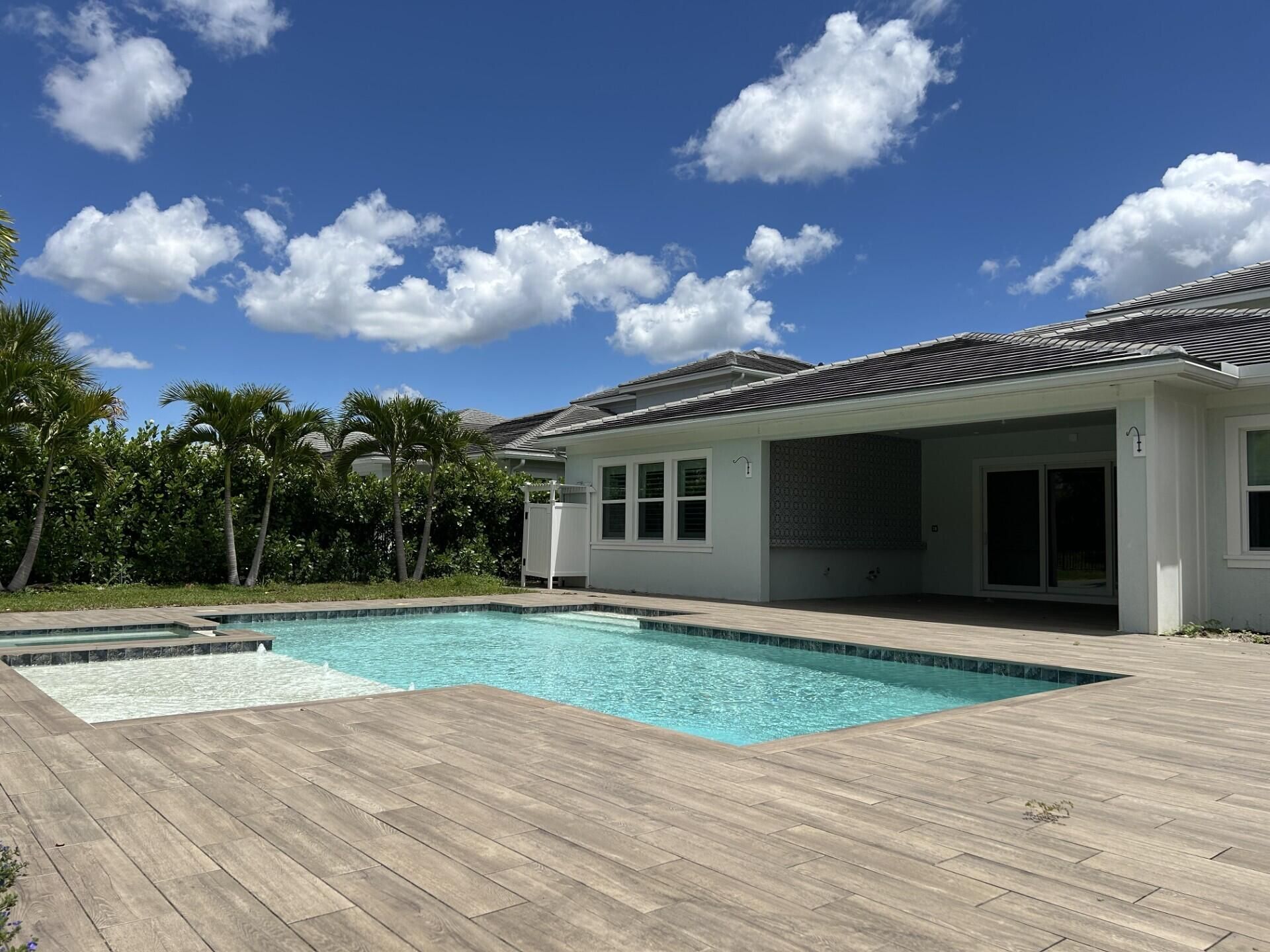 9268 Crestview Circle, Palm Beach Gardens, FL 33412 Photo