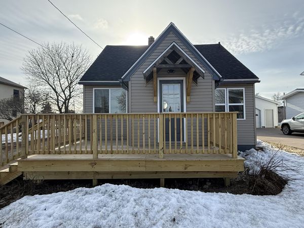 1908 Ryan AVE, Sault Ste Marie, MI 49783