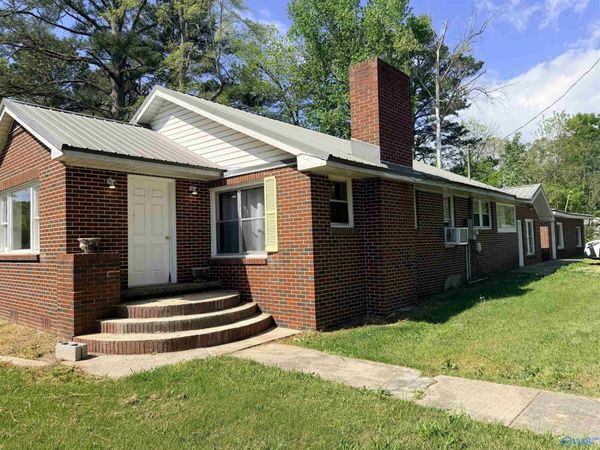 1701 Roosevelt Avenue, Gadsden, AL 35901