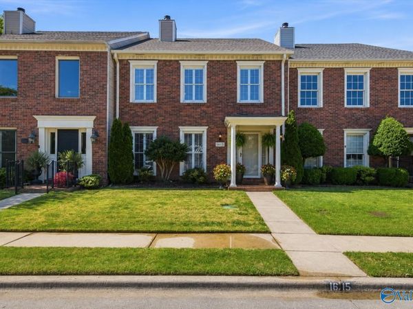 1615 River Bend Place, Decatur, AL 35601