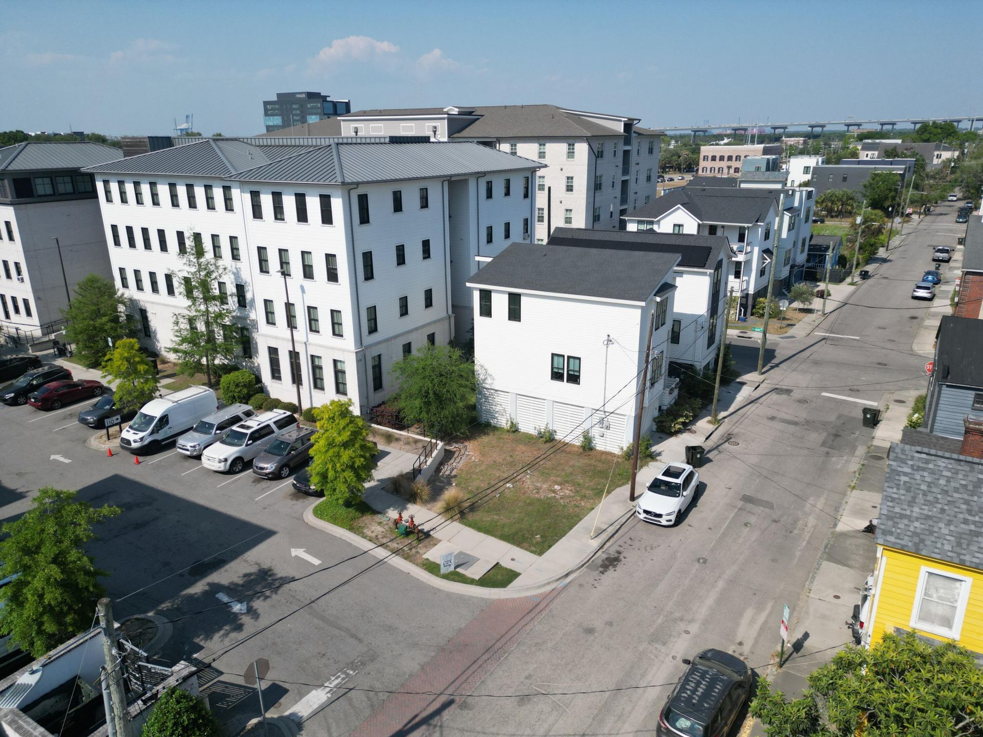 108 Cooper Street Photo 2