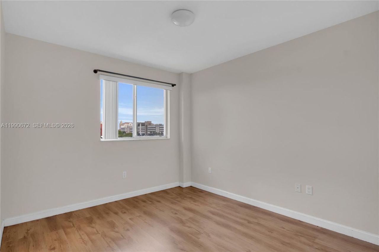 2280 SW 32nd Ave , Unit 505, Miami, FL 33145 Photo