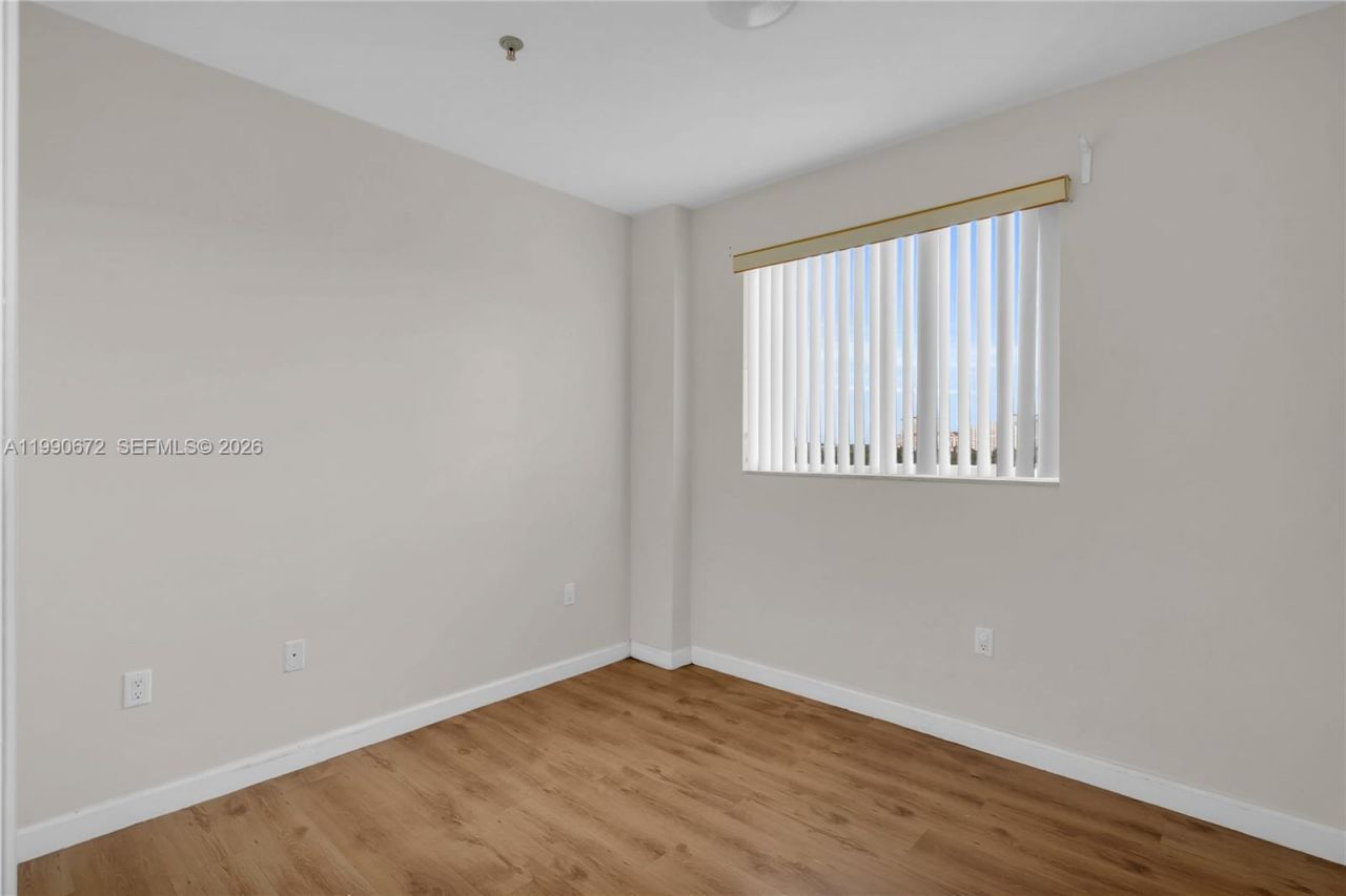 2280 SW 32nd Ave , Unit 505, Miami, FL 33145 Photo