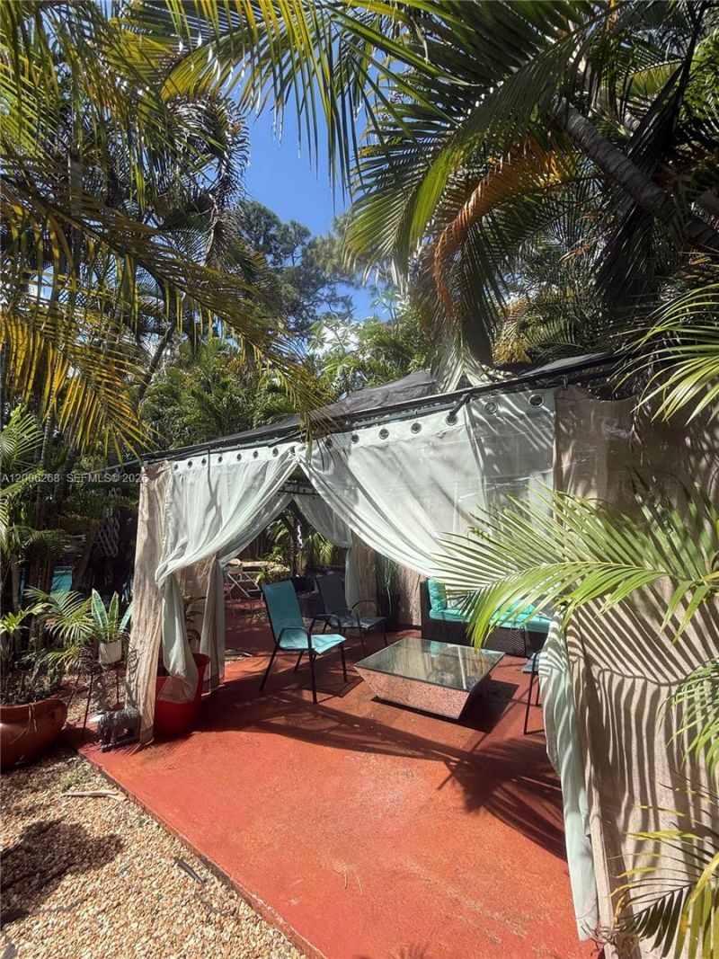 721 SW 13th Ave , Unit 2, Fort Lauderdale, FL 33312 Photo