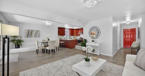 7512 Rubens Pkwy, Sacramento, CA 95823 Photo