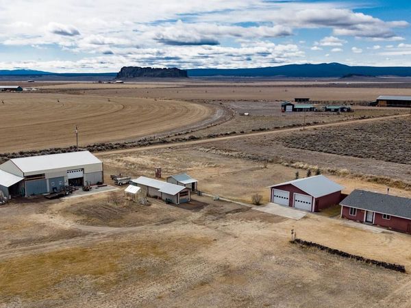 77797 Soto Lane, Fort Rock, OR 97735