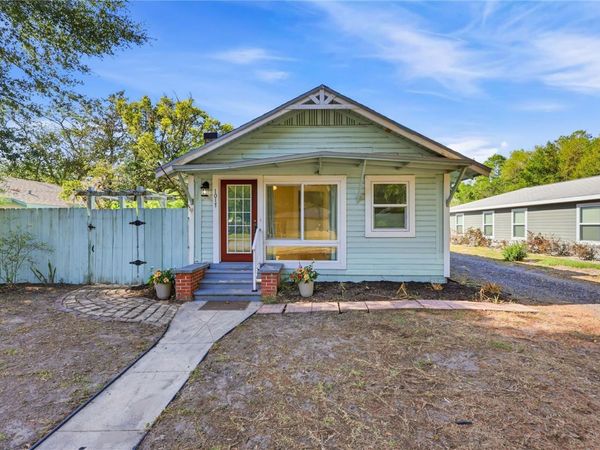 1017 NW 31ST AVENUE , GAINESVILLE, FL 32609