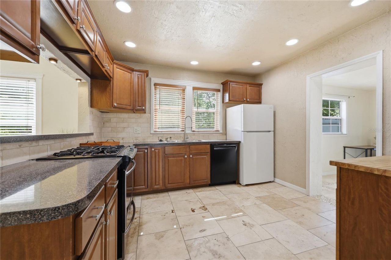 1017 NW 31st Avenue, Gainesville, FL 32609 Photo