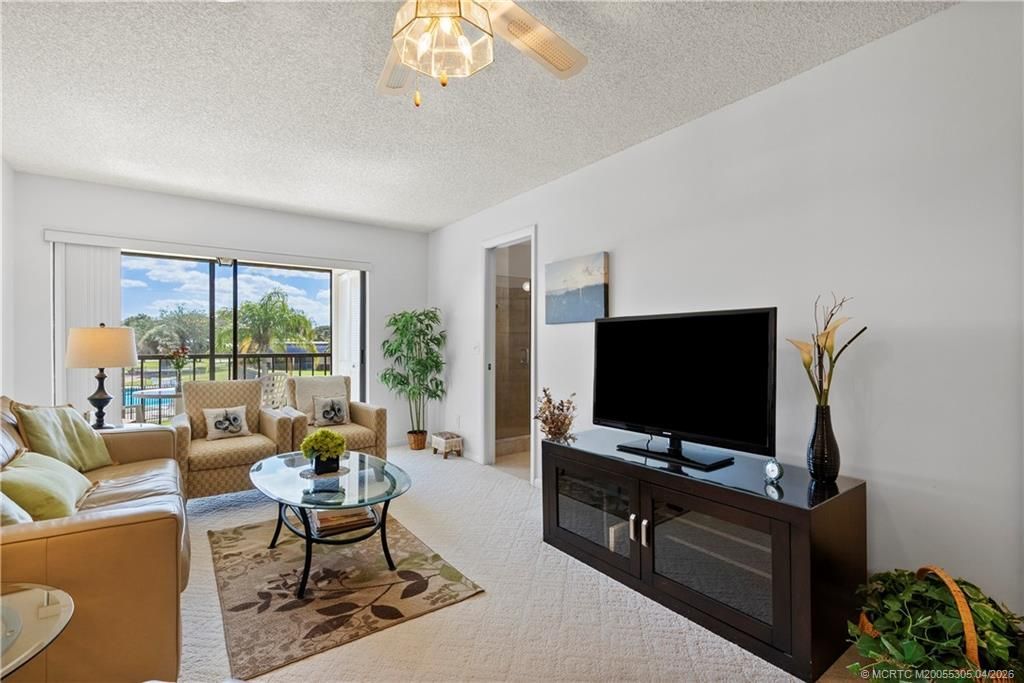 2013 NE Collins Circle, Unit 4-60, Jensen Beach, FL 34957 Photo