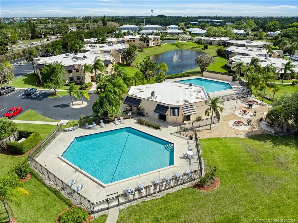 2013 NE Collins Circle, Unit 4-60, Jensen Beach, FL 34957 Photo