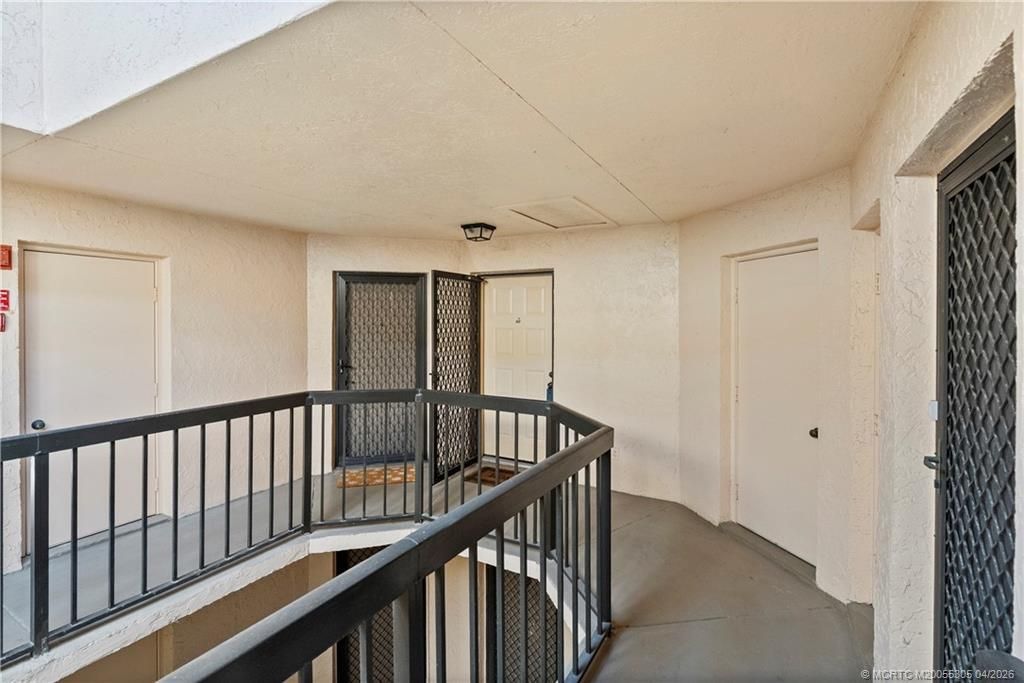 2013 NE Collins Circle, Unit 4-60, Jensen Beach, FL 34957 Photo