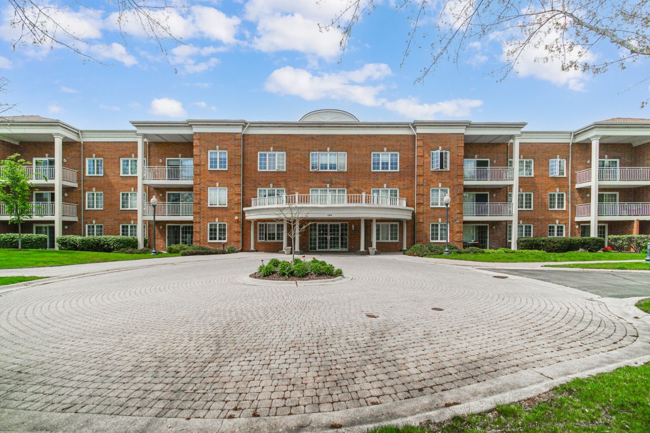 Bloomingdale, IL 60108