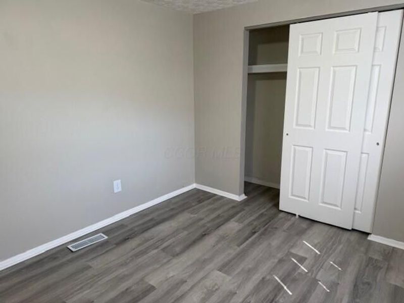 3465 Clarkston Avenue, Columbus, OH 43232 Photo 13