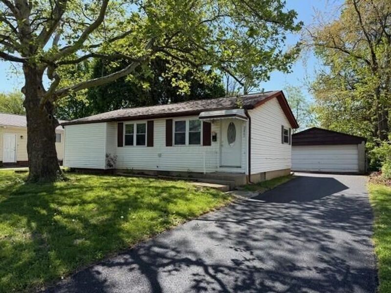 3465 Clarkston Avenue, Columbus, OH 43232 Photo 2