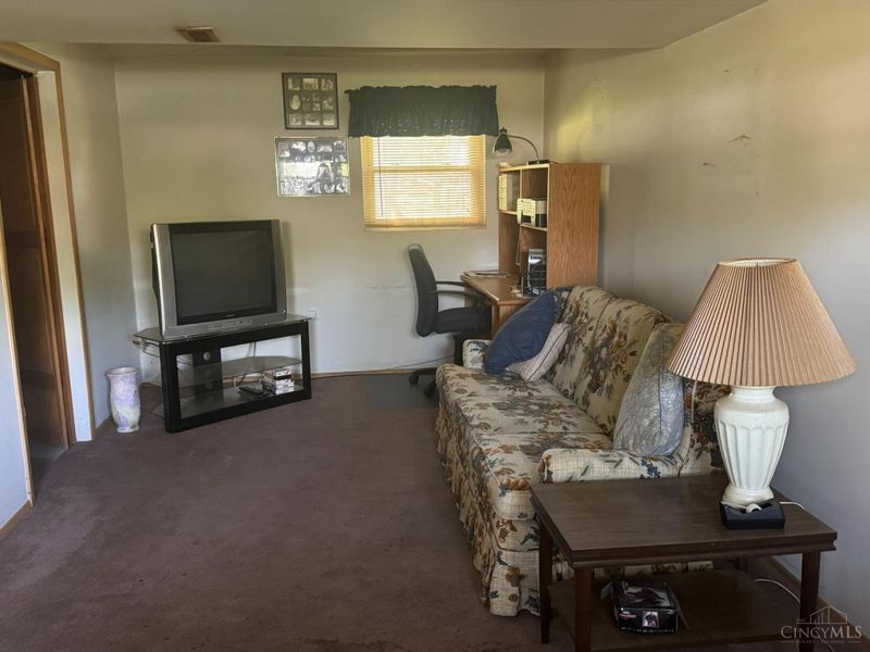 5801 Patrick Henry Drive, Miami Twp, OH 45150 Photo 15