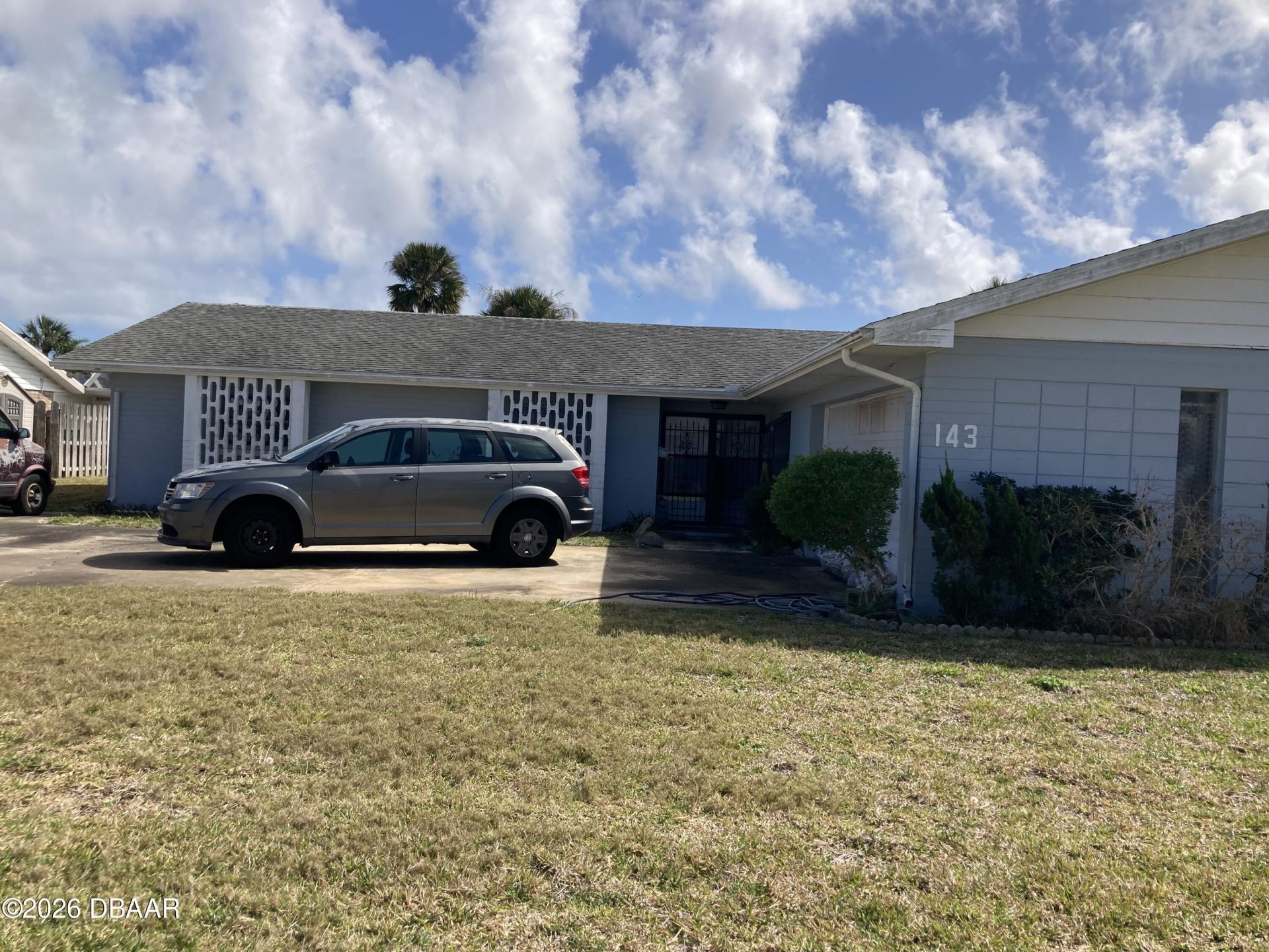 143 Sea Isle Circle, South Daytona, FL 32119 Main Photo