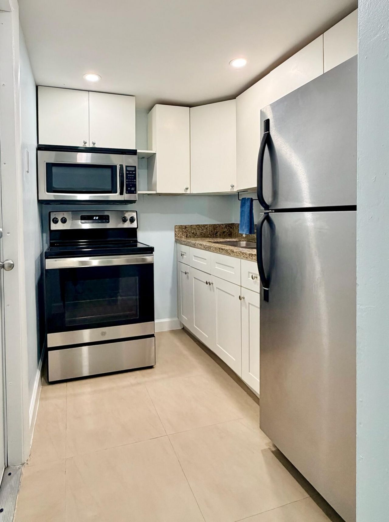 251 SE 6th Avenue, Unit 7, Pompano Beach, FL 33060 Photo