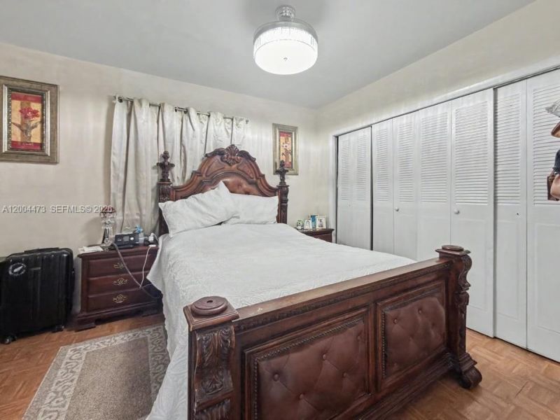 3554 SW 26th St , Miami, FL 33133 Photo