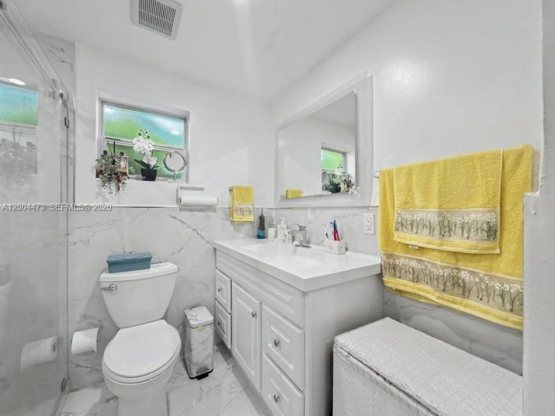 3554 SW 26th St , Miami, FL 33133 Photo