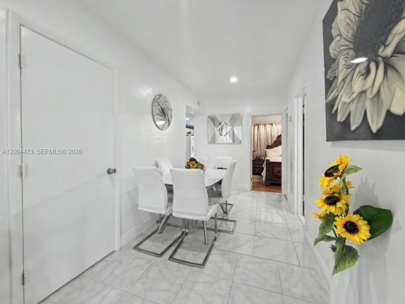 3554 SW 26th St , Miami, FL 33133 Photo