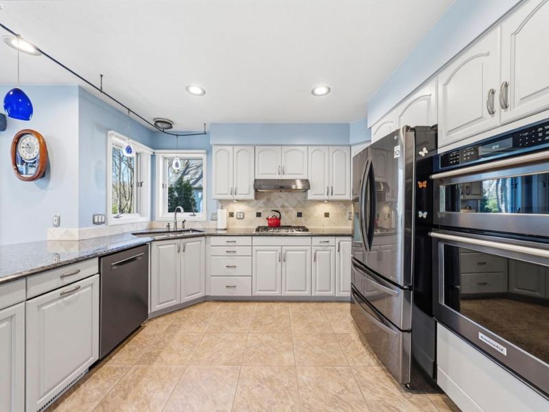 4165 E Laurel Ridge Drive, Port Clinton, OH 43452 Photo 13