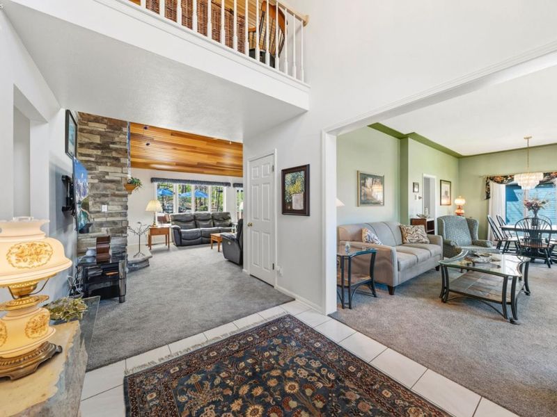 4165 E Laurel Ridge Drive, Port Clinton, OH 43452 Photo 5