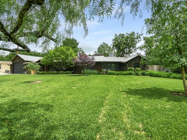 4901 Valley Oak DR, Austin, TX 78731