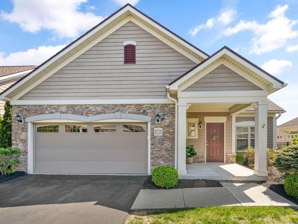 103 Park Knoll Place , Powell, OH 43065