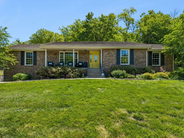 808 Rodney Dr , Nashville, TN 37205