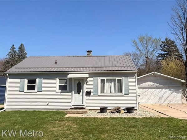 3614 Washington Street, Midland, MI 48642