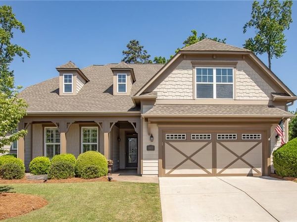 3803 English Oak Drive, Gainesville, GA 30504