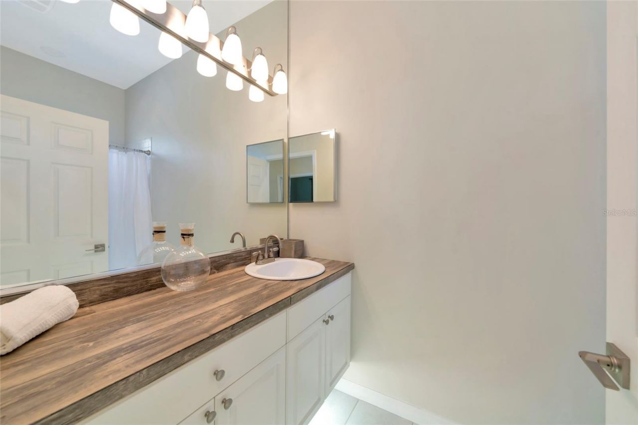 309 Americas Cup Boulevard, Bradenton, FL 34208 Photo