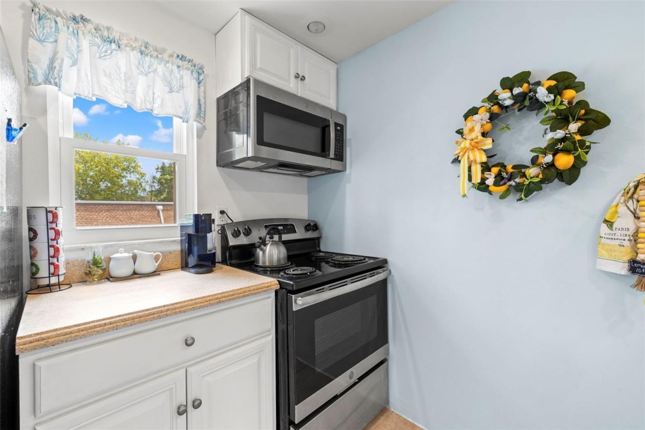 12760 Indian Rocks Road , Unit 107, Largo, FL 33774 Photo