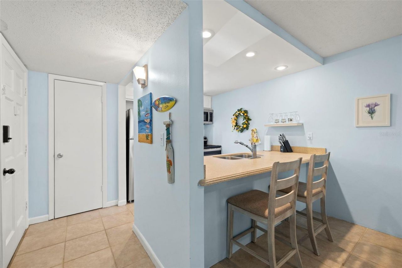 12760 Indian Rocks Road , Unit 107, Largo, FL 33774 Photo