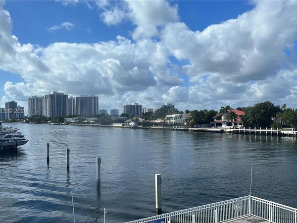 1913 S Ocean Dr , Unit 111, Hallandale Beach, FL 33009