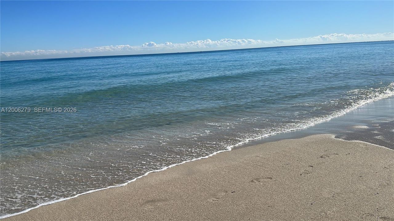 1913 S Ocean Dr, Unit 111, Hallandale Beach, FL 33009 Photo