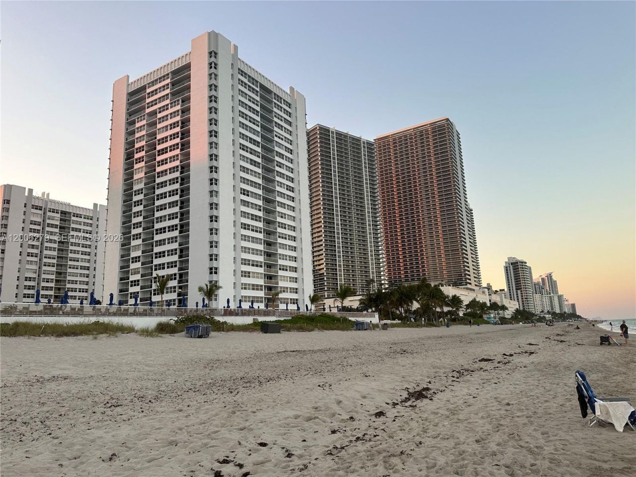 1913 S Ocean Dr, Unit 111, Hallandale Beach, FL 33009 Photo