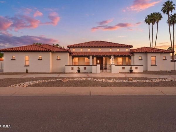 952 E LIBRA Drive, Tempe, AZ 85283