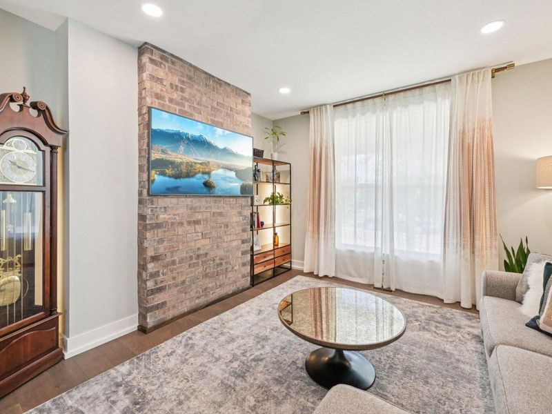 645 E 3rd Avenue, Columbus, OH 43201 Photo 23