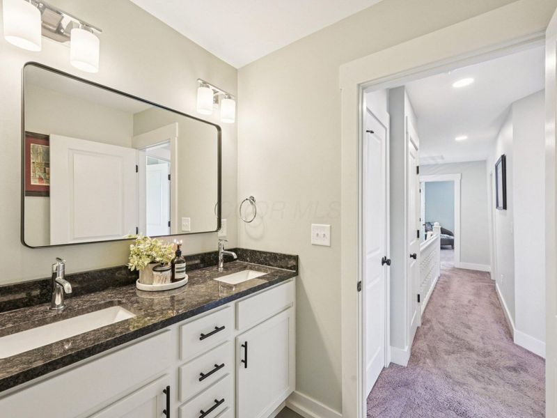 645 E 3rd Avenue, Columbus, OH 43201 Photo 40