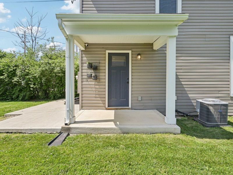 645 E 3rd Avenue, Columbus, OH 43201 Photo 44