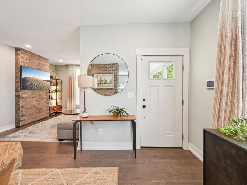 645 E 3rd Avenue, Columbus, OH 43201 Photo 9