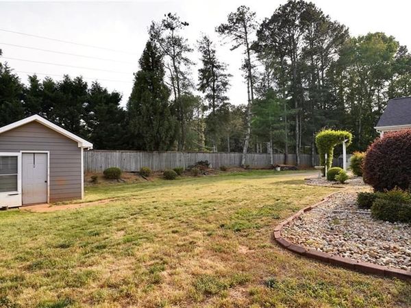 3662 Bowbridge Lane , Snellville, GA 30039