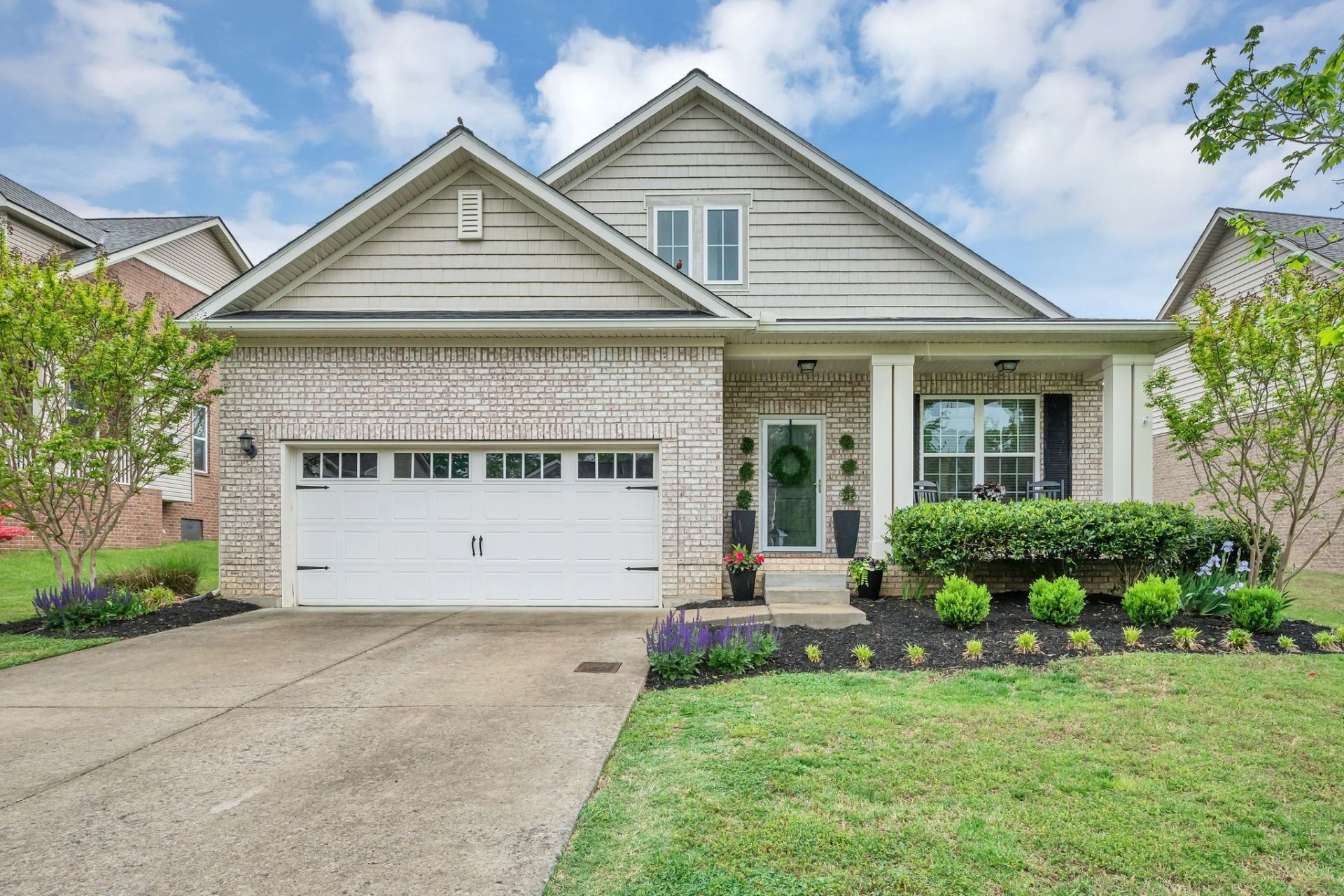 7324 Riverfront Dr, Nashville, TN 37221 Main Photo