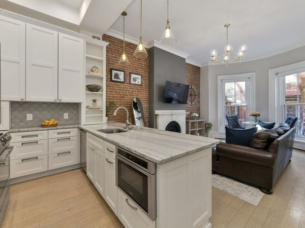 81 Waltham St, Unit 3, Boston, MA 02118