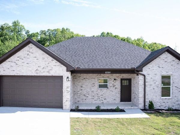 1413 Nicole Drive , North Little Rock, AR 72118