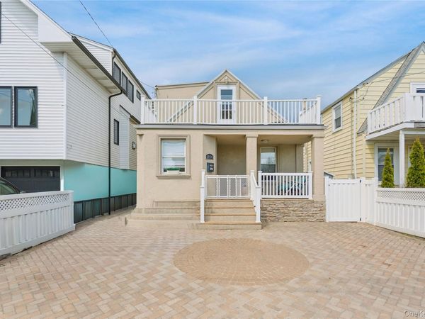2064 Atlantic Boulevard , Atlantic Beach, NY 11509