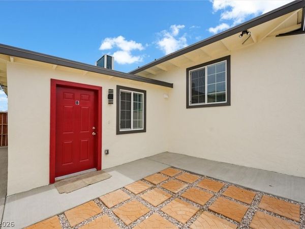 623 N 10th Street , Unit B, Las Vegas, NV 89101